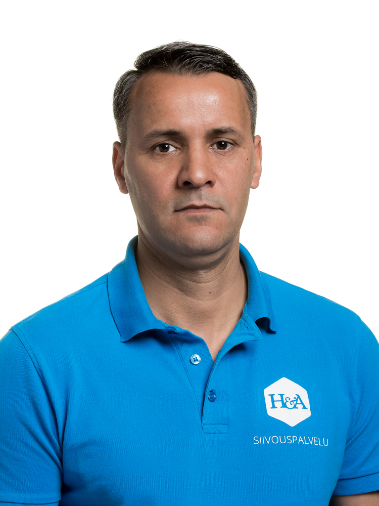Hosni Gharbi Työnjohtaja